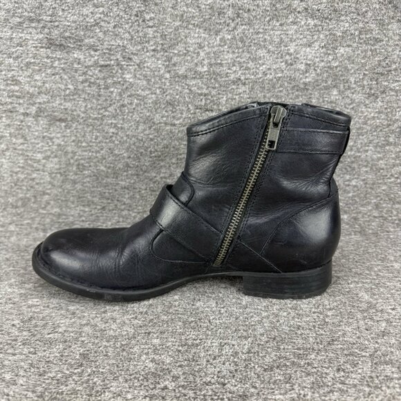 ✅Born Boots Womens Sz 7 Raisa Black Leather Side Zip Ankle Bootie Buckle Accents - Picture 10 of 10